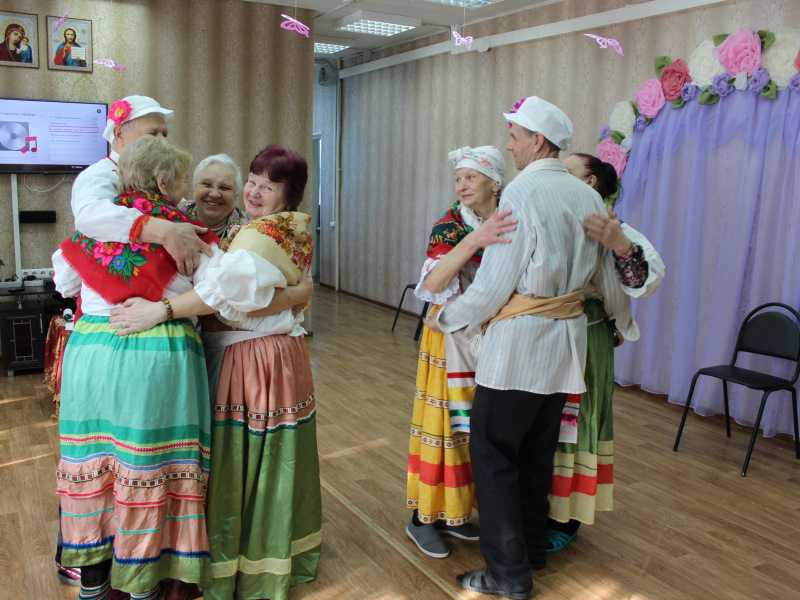 «Сорок сорок, или жаворонки весну кличут»